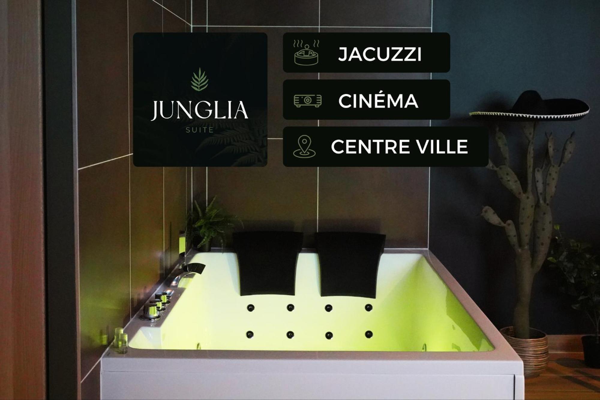 Junglia Suite - Spa & Cine Бур-ен-Брес Екстериор снимка